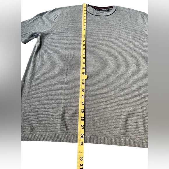 Ted Baker London Gray Short Sleeve Crewneck Sweater – Size 6 (XL) - Picture 7 of 11